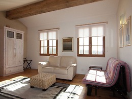 Cottage in France With Covered Terrace