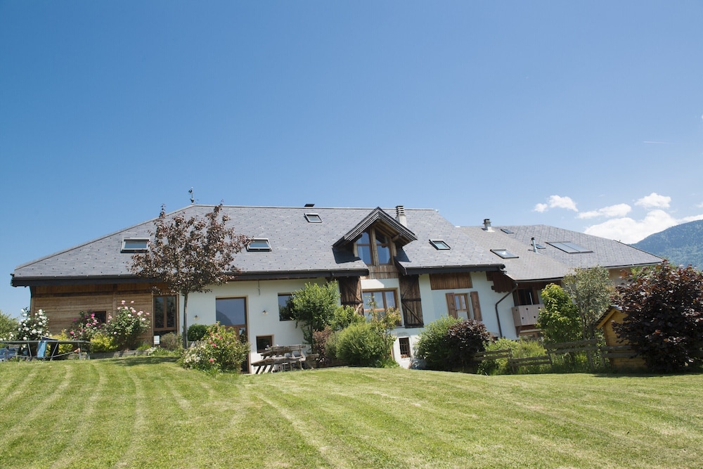 Mansion in Albertville Near Ski Slopes