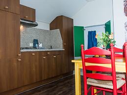 Charming Lodge in Staphorst With Pool Access