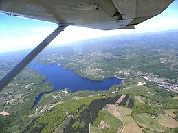 Lakeside Escape for 6 Guests