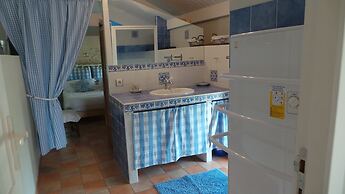 Beautiful Holiday Home With Swimming Pool