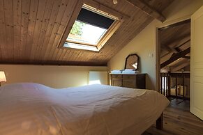 Cottage in Chaleix Near Forest & Lake