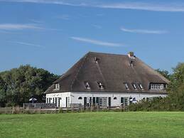 Farmhouse in De Cocksdorp Near Beach
