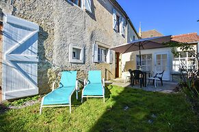 Vintage Retreat in Montfaucon