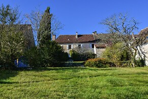 Vintage Retreat in Montfaucon
