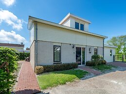 Detached House Zeeland Near Beach