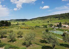 Luxe Villa in Montbrun