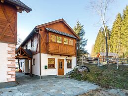 Chalet in Mariapfarr Near ski Area