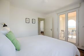 Villa in Rhone Alpes With Private Pool