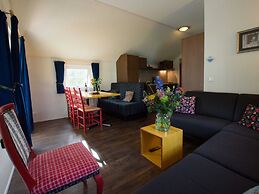 Holiday Lodge in Staphorst With Pool Access