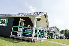 Holiday Lodge in Staphorst With Pool Access