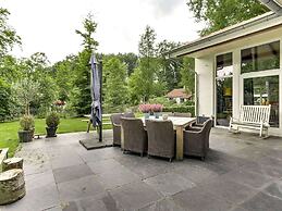 Spacious Family Villa Uden