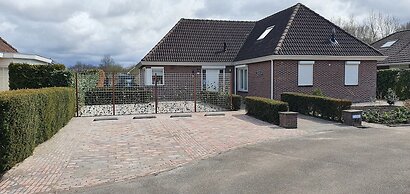 Family Home in Zeewolde by Forest Trails
