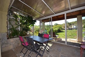 Garrigue Hideaway in Lanas
