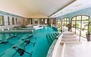 Elegant Villa in Fayence