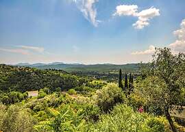 Elegant Villa in Fayence