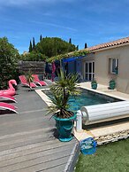 Villa Alba: Sunlit Comfort in Lirac