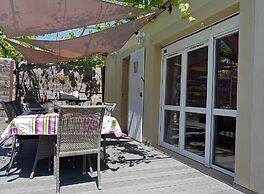 Villa Alba: Sunlit Comfort in Lirac