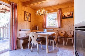Spacious Chalet near Kreischberg Ski Area