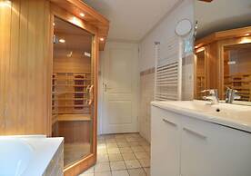Hideaway: Sauna, Tennis & Trampoline