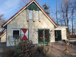 Holiday Home in Heeten Near Forest Trails