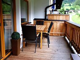 Boutique Apartment With Mountain View