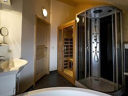 Nice Chalet With E-charging Station