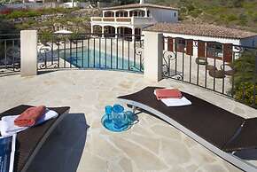 Villa in Sainte-maxime With Private Pool
