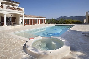 Villa in Sainte-maxime With Private Pool