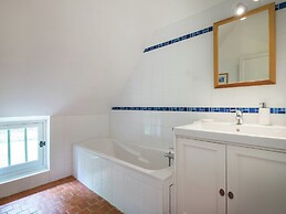 Historic Home Saint-aignan by Lake