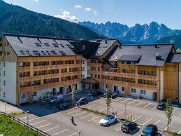 Cozy Apartment in Gosau With Shared Sauna
