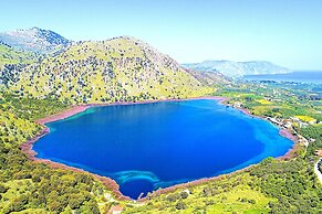 Blue Lake Villa