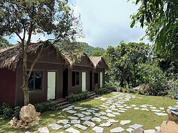 Tam Coc Rocky Bungalow