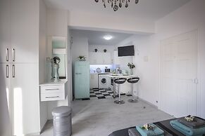 Castle Holiday Apartments