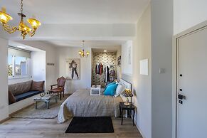 Castle Holiday Apartments