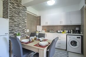 Castle Holiday Apartments