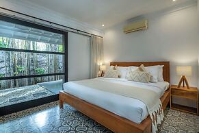 The Aryana Estate