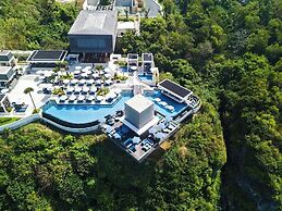 The Aryana Estate