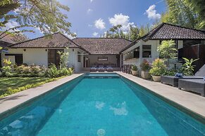 The Aryana Estate