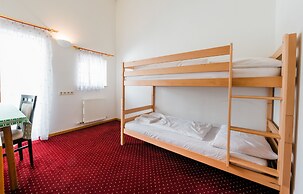 Heart Hotel Widmoos