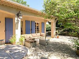 Child-friendly Villa With Pool