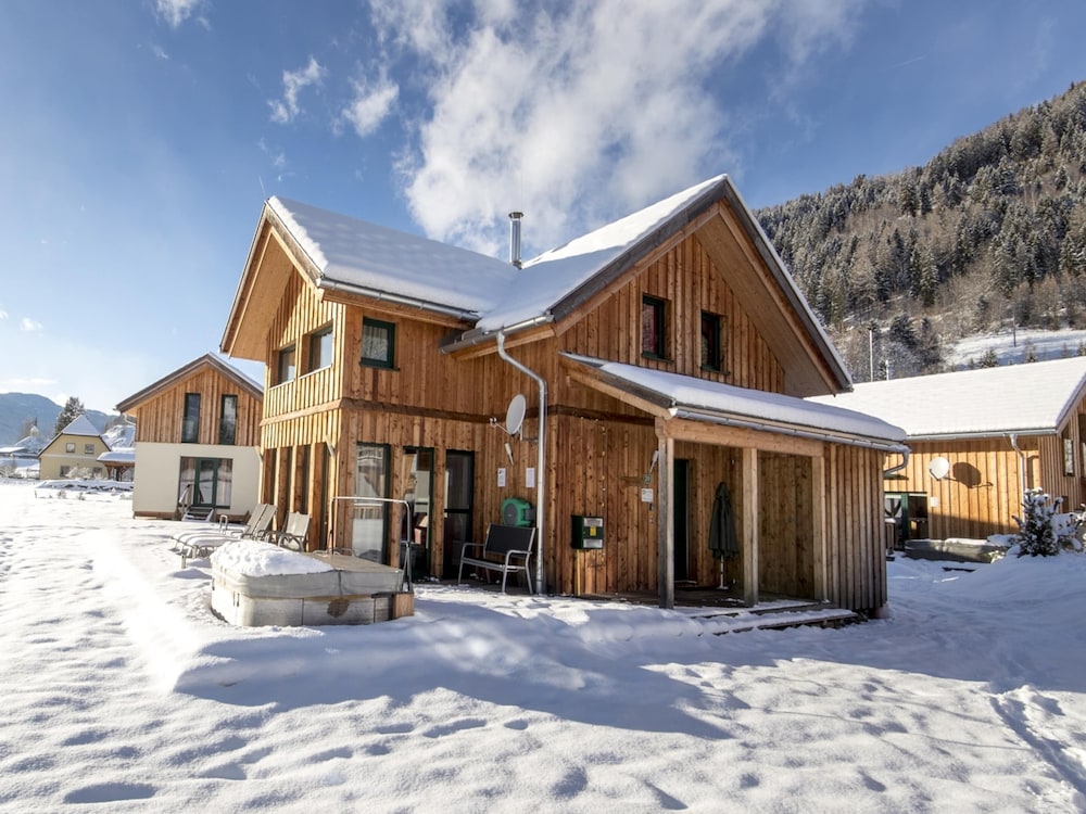 Luxurious Chalet in Murau With Sauna