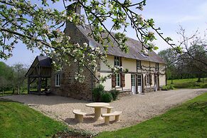Peaceful Countryside Home