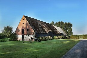 Farmhouse Appartment in Eede