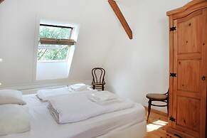 Farmhouse Appartment in Eede