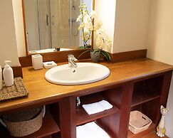 18thc Perfumer's Home, Heated Pool & View