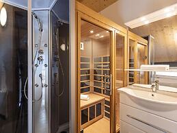Cosy Chalet With Infrared Sauna