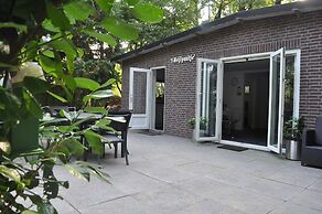 Cottage in Leenderstrijp Near Nature Reserve