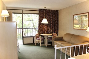 Impala Island Inn