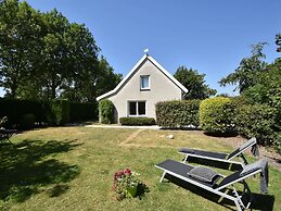 Cosy Holiday Home With Large Garden